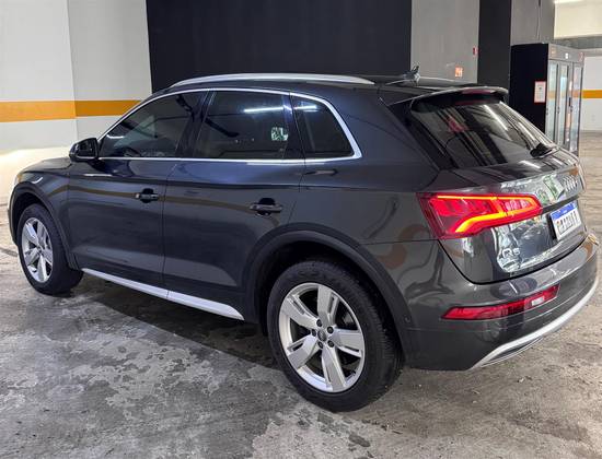 AUDI Q5 2.0 TFSI GASOLINA PRESTIGE PLUS S TRONIC